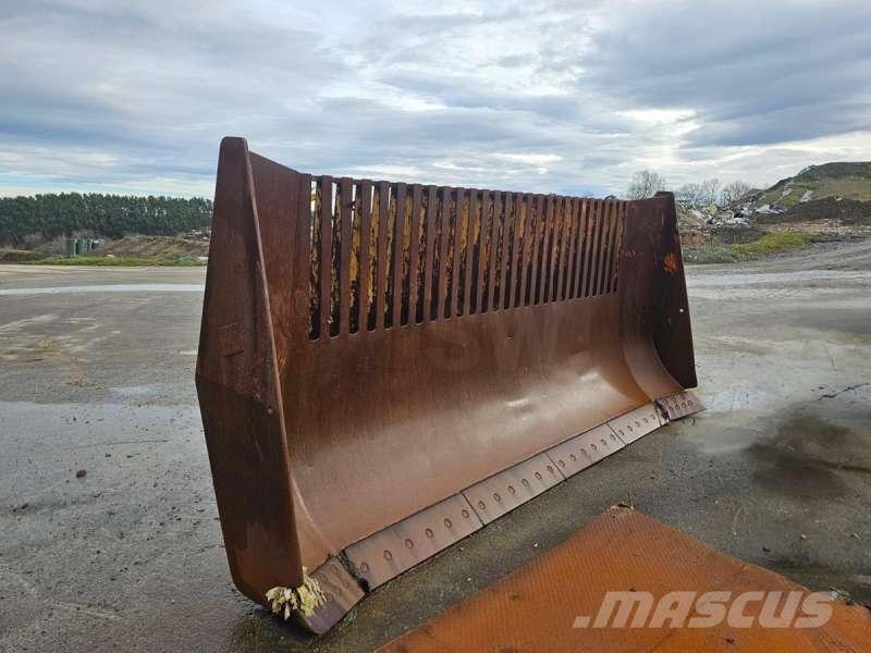 CAT 826GII Zemin sıkıştırma makineleri