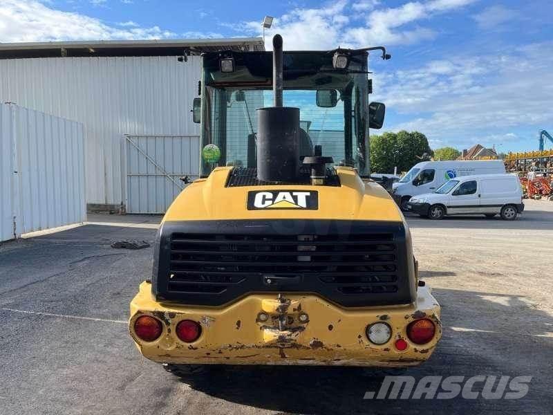 CAT 906H Mini yükleyiciler