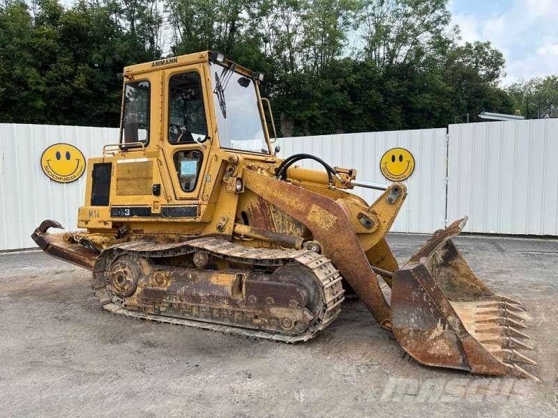 CAT 943 Paletli yükleyiciler