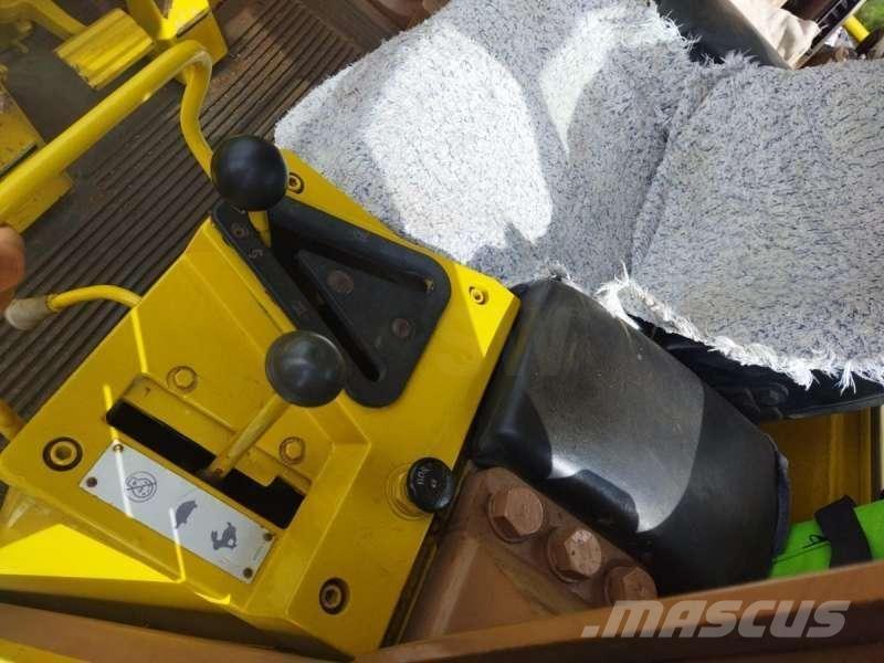 CAT 963 Paletli yükleyiciler