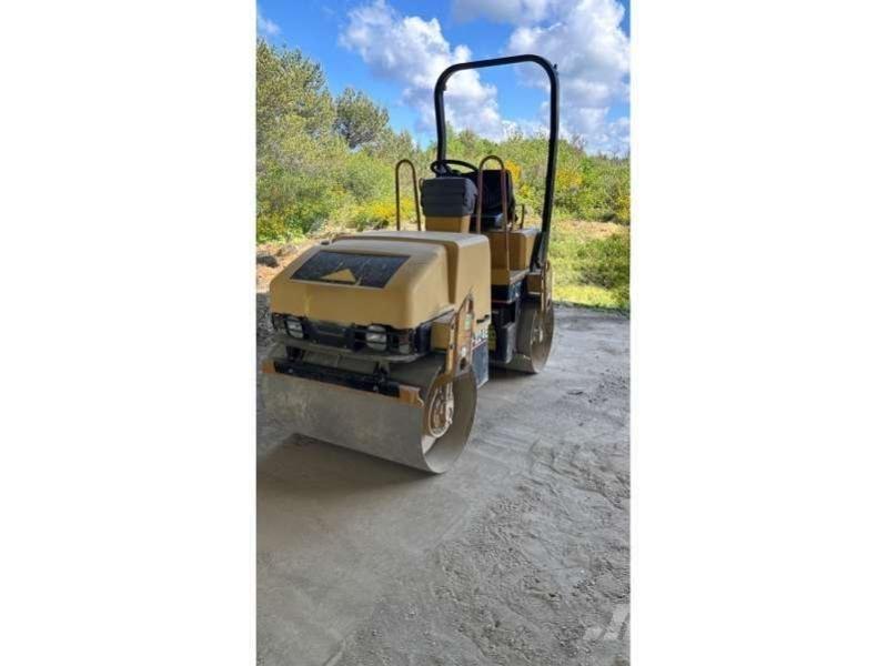 CAT CB-224E Zemin sıkıştırma makineleri