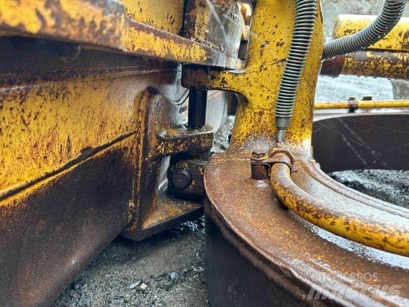 CAT D4H LGP Paletli dozerler