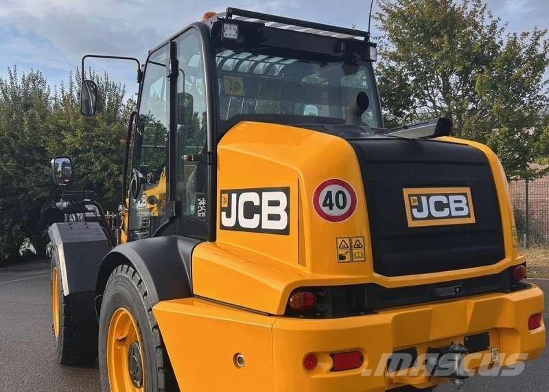 JCB TM320 Teleskopik yükleyiciler