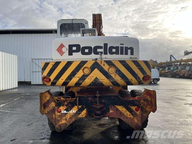 Poclain P60 Lastik tekerli ekskavatörler