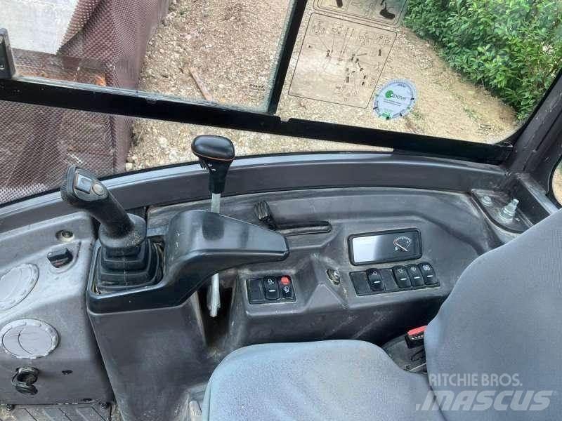 Volvo ECR25D Mini ekskavatörler, 7 tona dek