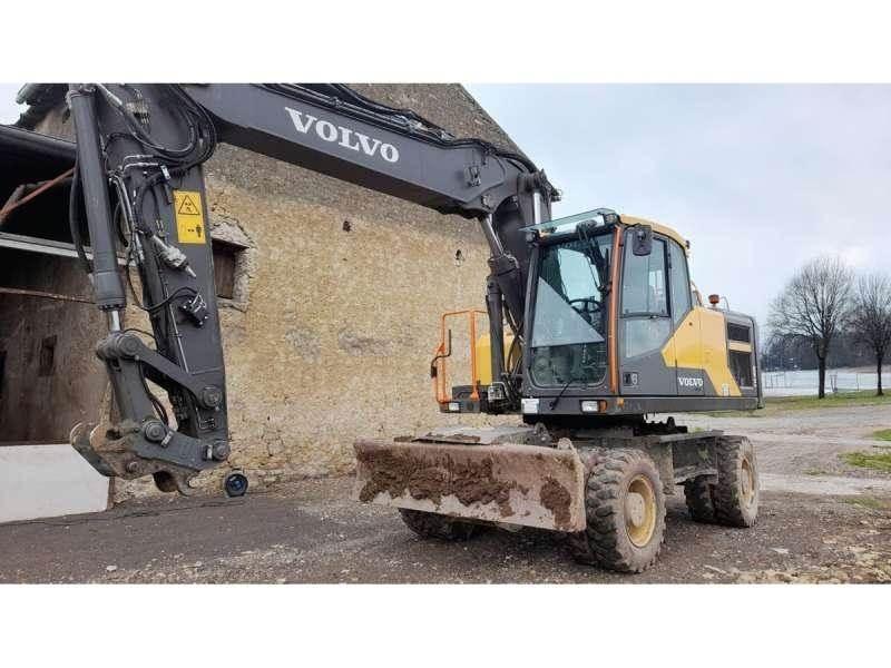 Volvo EW180E Lastik tekerli ekskavatörler