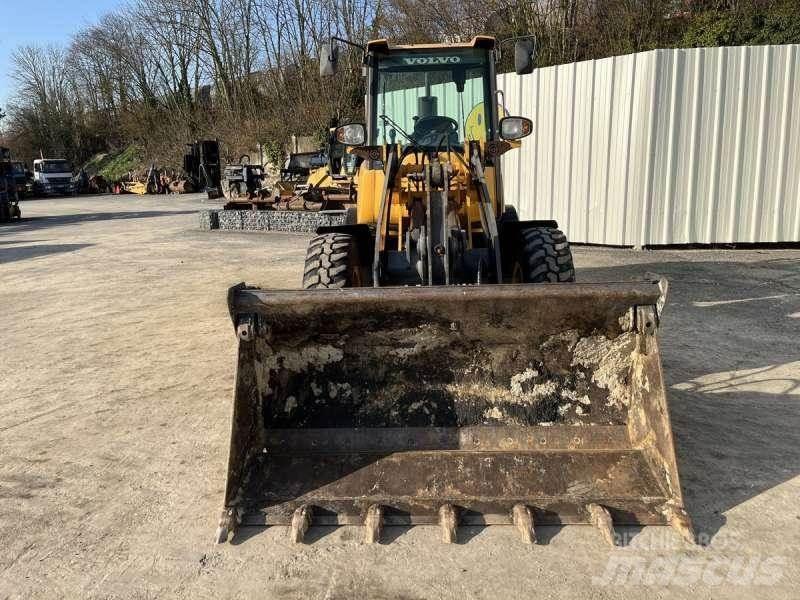 Volvo L28F Mini yükleyiciler