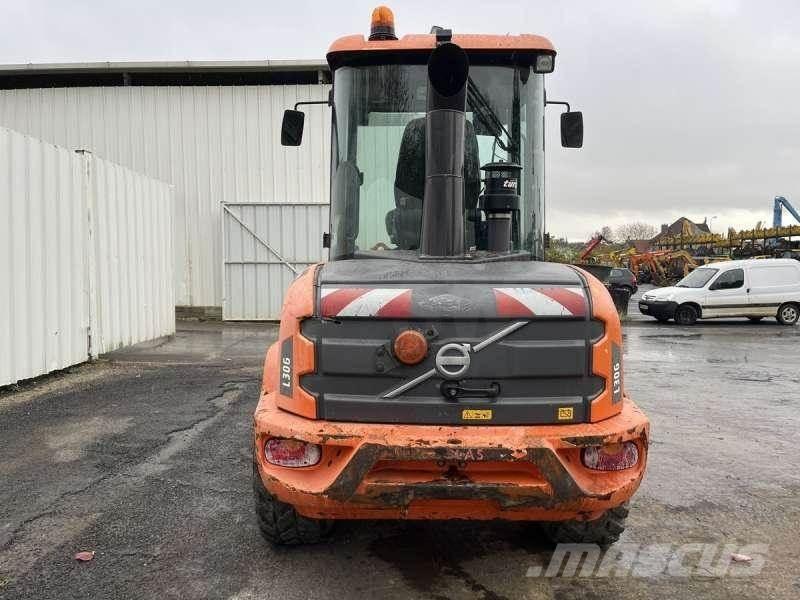 Volvo L30G Tekerlekli yükleyiciler