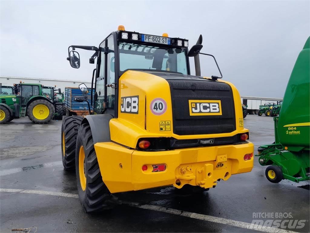 JCB TM420 Tarimsal teleskopik yükleyiciler