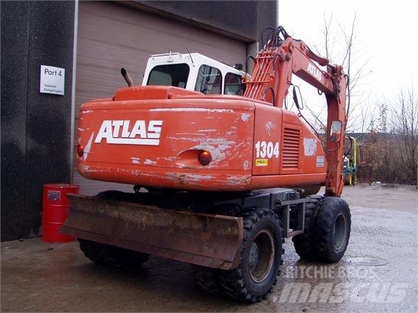 Atlas 1304M Lastik tekerli ekskavatörler