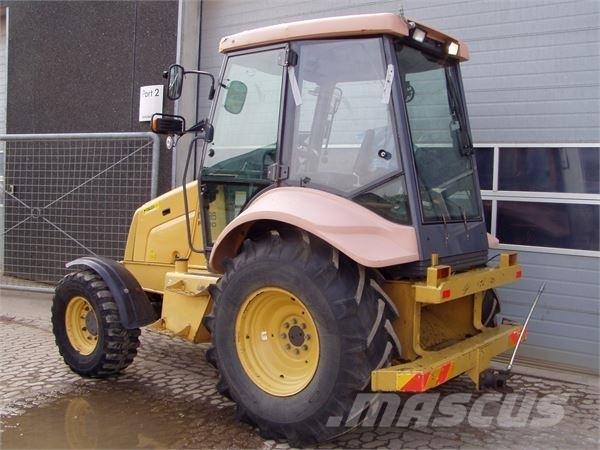 New Holland NH95 Traktörler