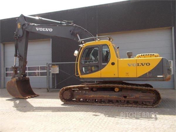 Volvo EC210LC Paletli ekskavatörler