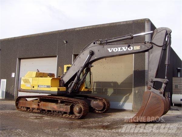 Volvo EC390 Paletli ekskavatörler