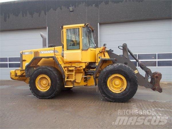Volvo L120D Tekerlekli yükleyiciler