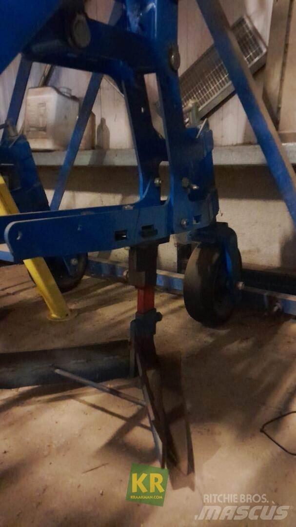  Carré Econet Diger tarim makinalari
