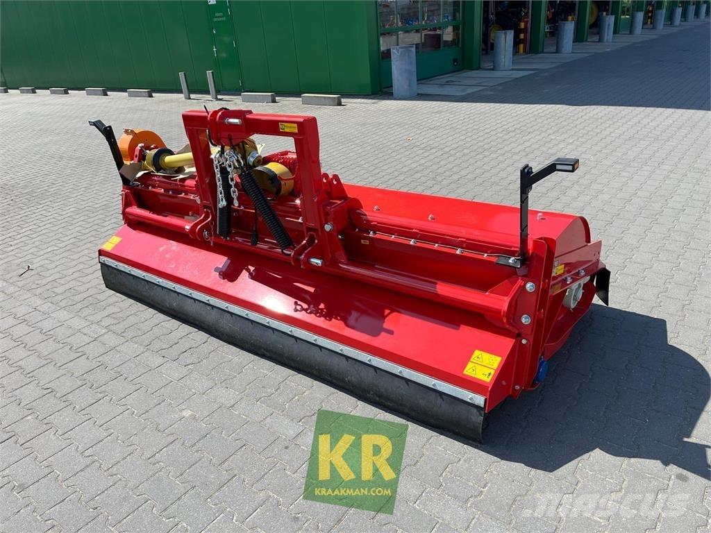 Dücker UM Hasat makineleri