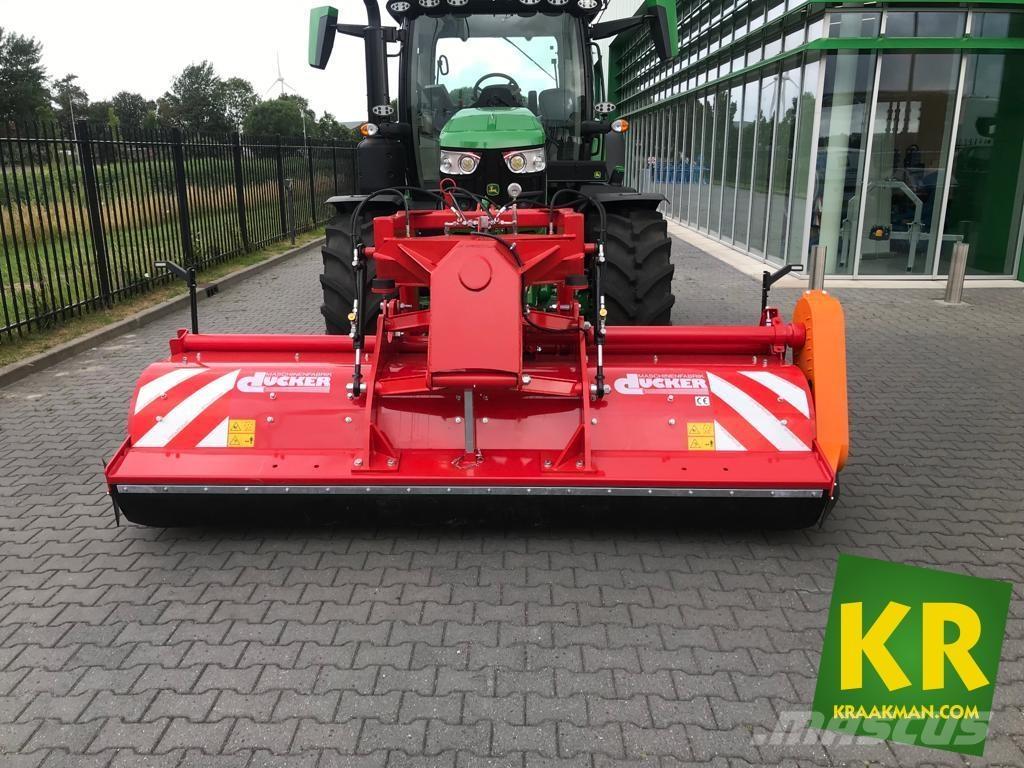 Dücker UM Hasat makineleri