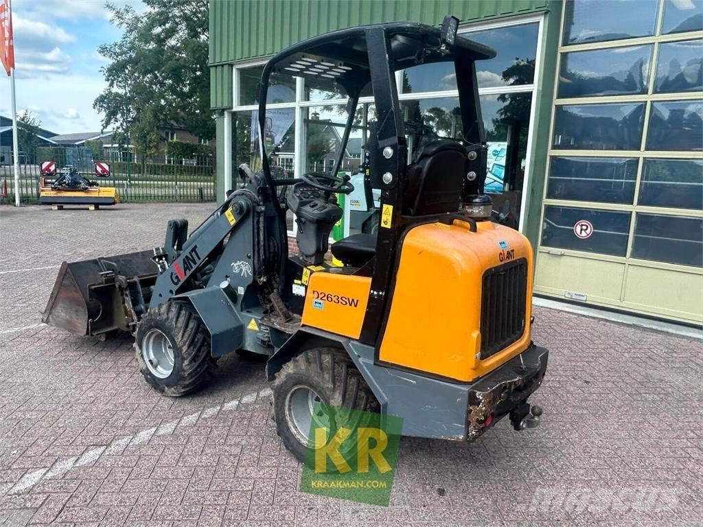 GiANT D263SW Tekerlekli yükleyiciler