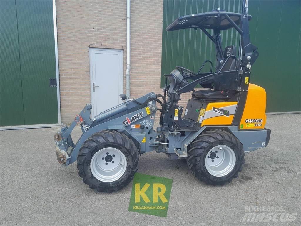 GiANT G1500 Ön yükleyici ve kazicilar