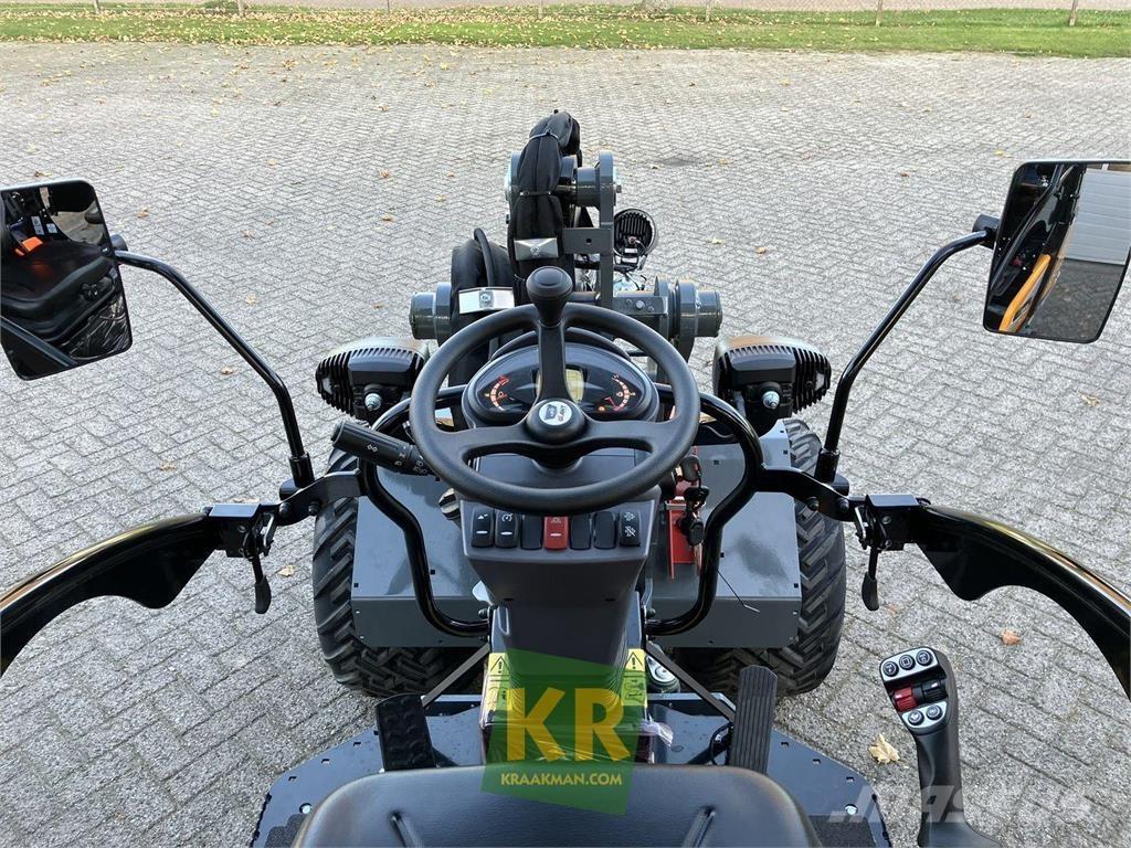 GiANT G2700 HD+ Ön yükleyici ve kazicilar