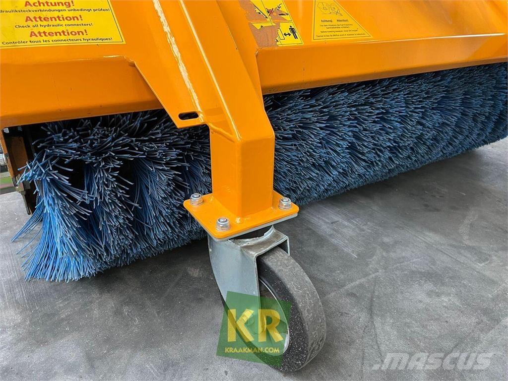 GiANT Veegmachine Cadde süpürücüler