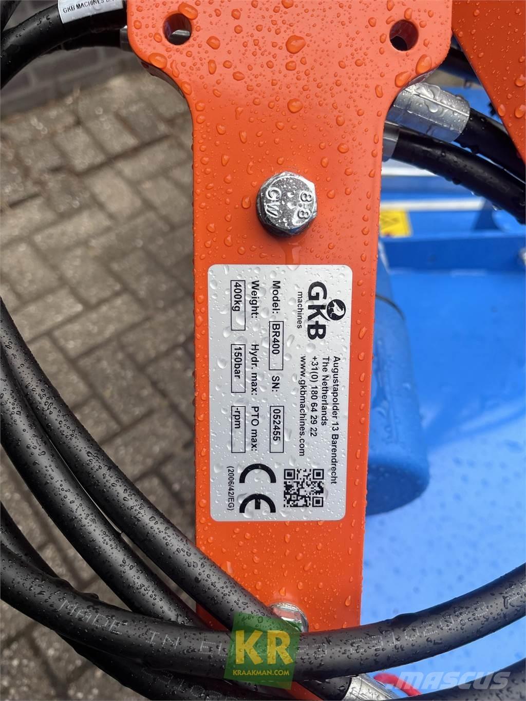  GKB Brush Diger yol bakim makinalari