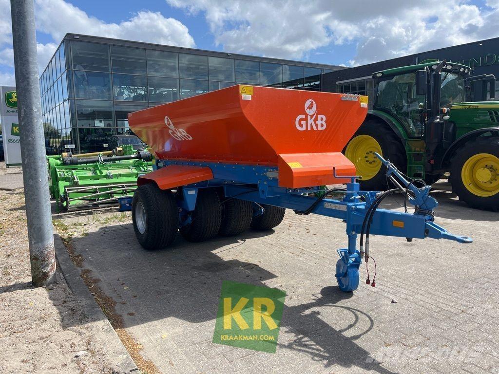  GKB Sandspreader Kum ve tuz serpiciler