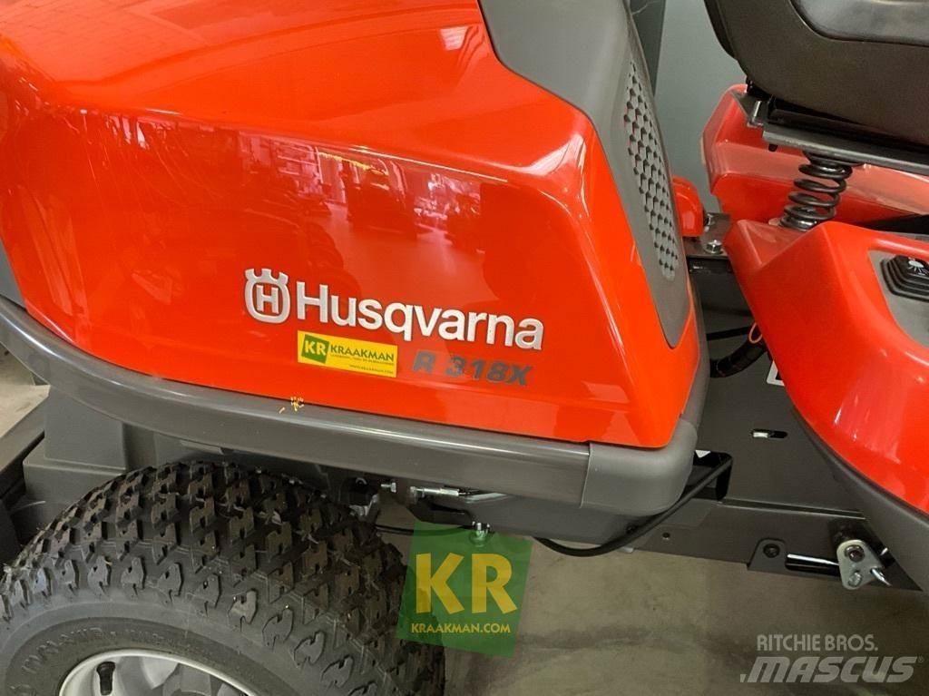 Husqvarna R318X Mobil çim biçme makineleri