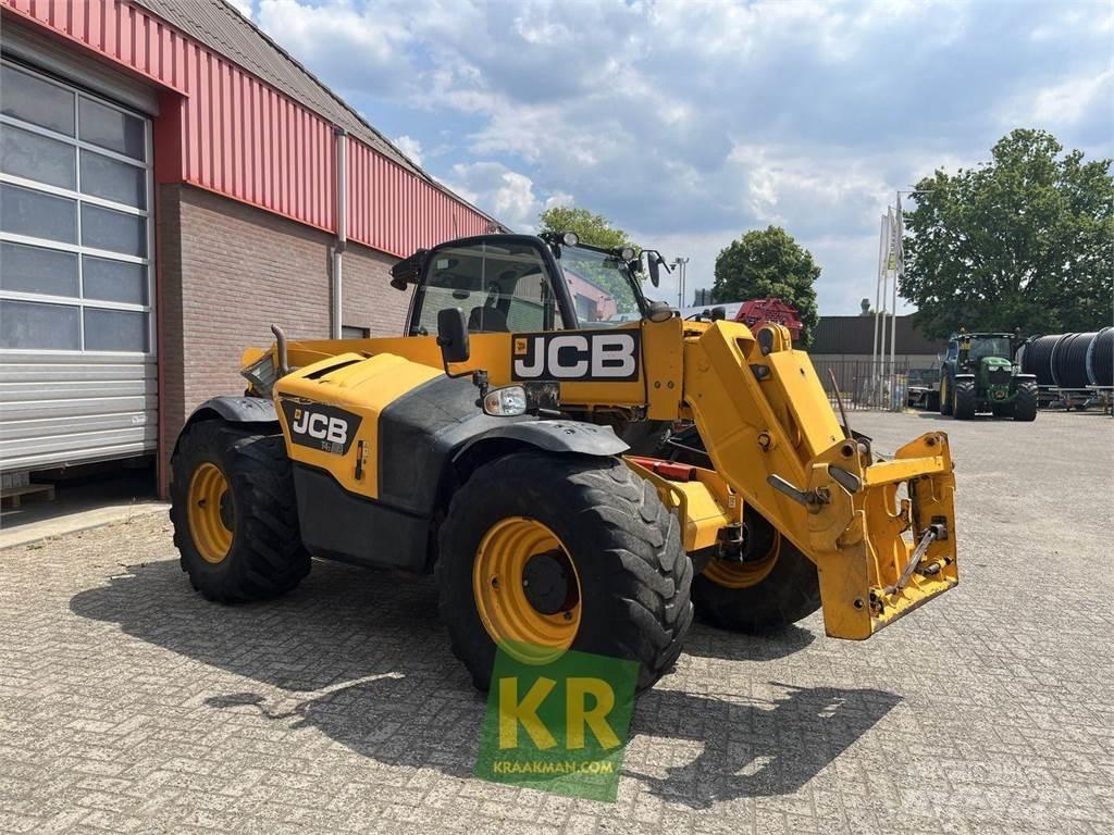 JCB 541-70 Tarimsal teleskopik yükleyiciler