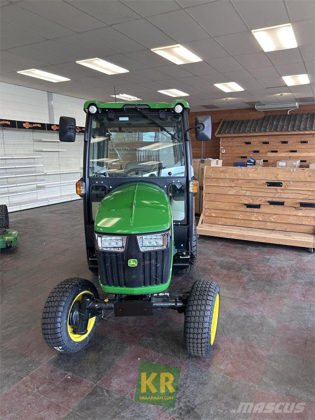 John Deere 2032R Traktörler