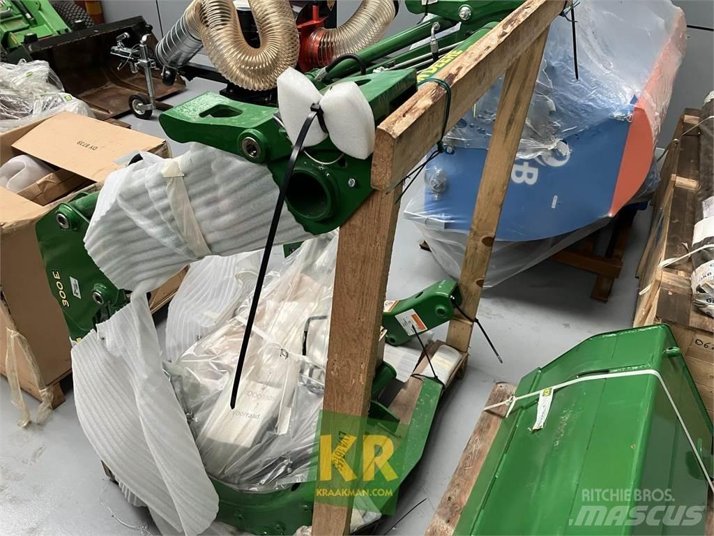 John Deere 300E Ön yükleyici ve kazicilar
