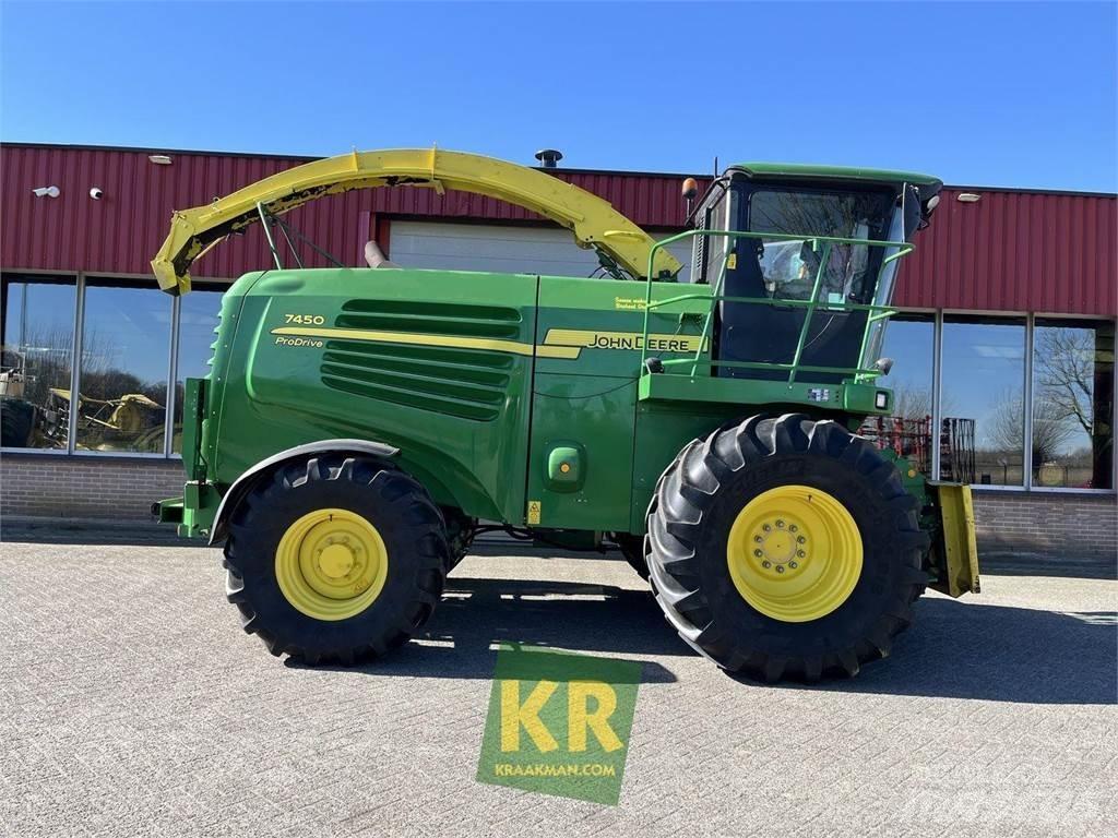 John Deere 7450 Silaj makinasi