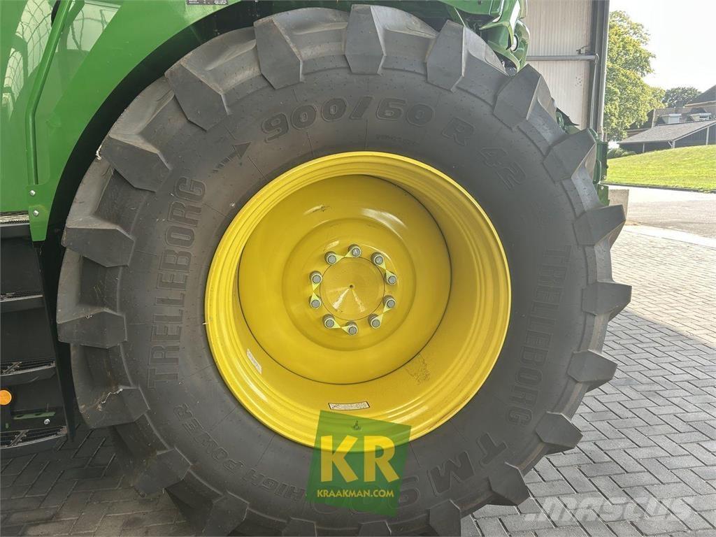 John Deere 8400 Silaj makinasi