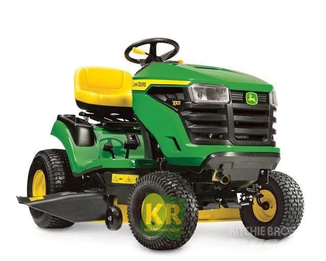 John Deere X107 Mobil çim biçme makineleri