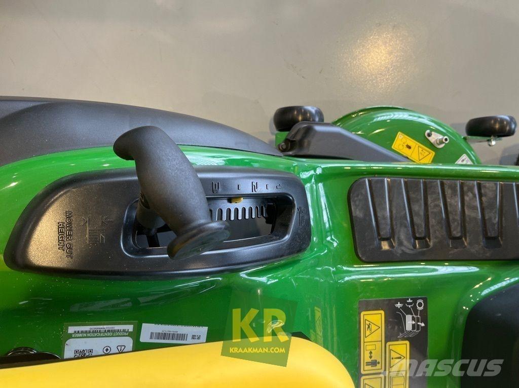 John Deere X167R Mobil çim biçme makineleri
