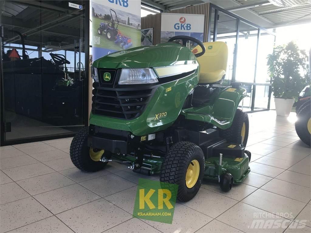 John Deere X370 Mobil çim biçme makineleri