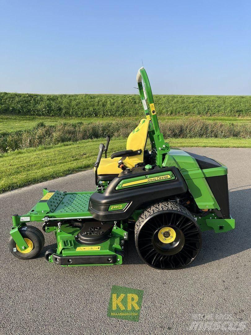 John Deere Z997R Mobil çim biçme makineleri