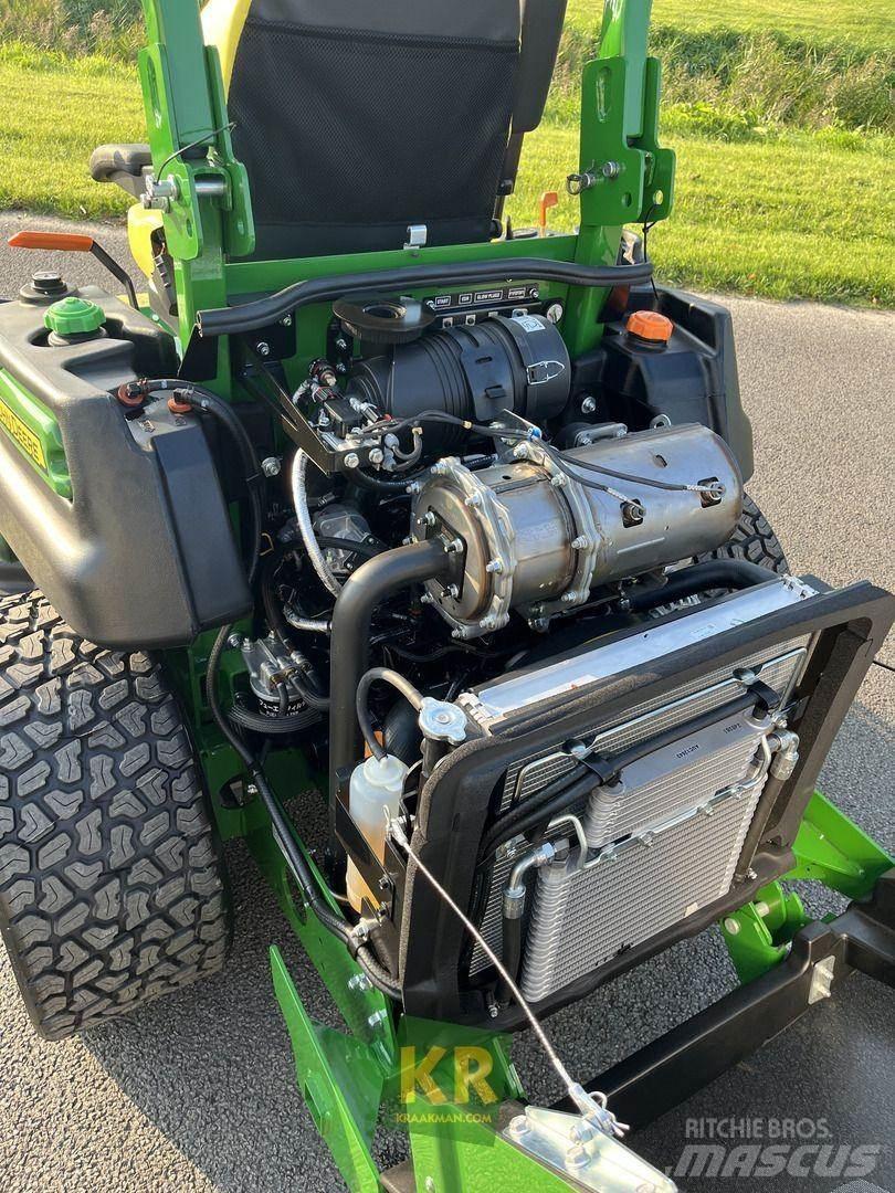 John Deere Z997R Mobil çim biçme makineleri