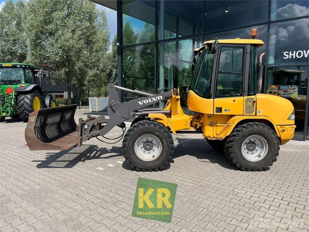Volvo L30B Tekerlekli yükleyiciler