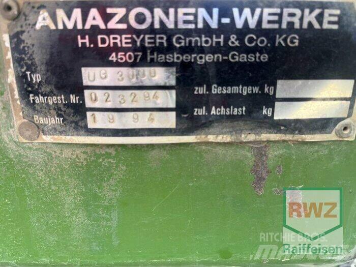 Amazone UG 3000 Çekilir pülverizatörler