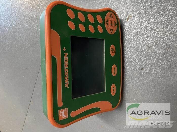 Amazone UX 5200 Çekilir pülverizatörler