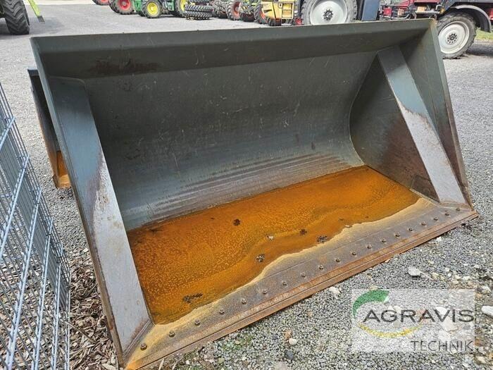  BMO HOCKIPPSCHAUFEL Diger