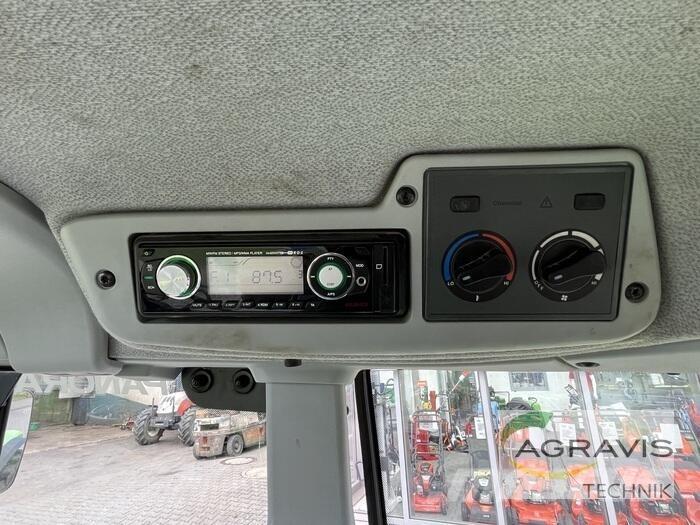 CLAAS ARION 420 Traktörler