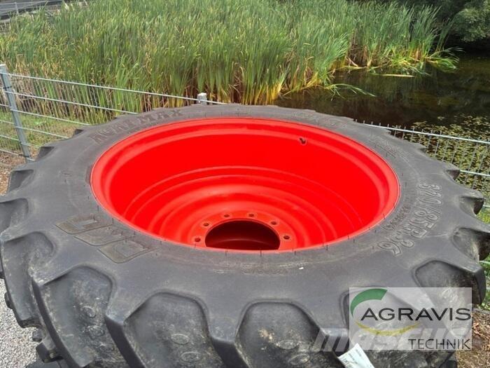 CLAAS ARION 640 CEBIS Traktörler