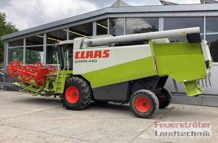 CLAAS LEXION 440 AC Biçerdöverler