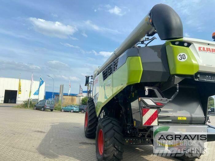 CLAAS TRION 730 Biçerdöverler