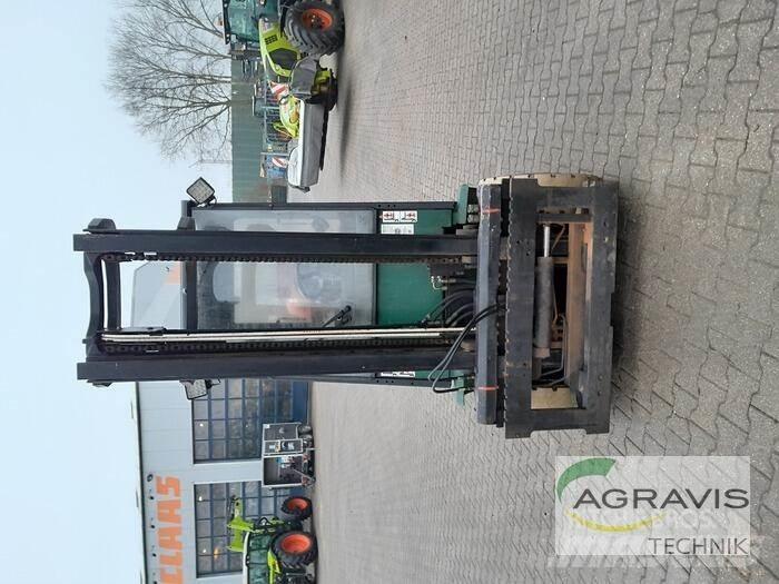 Clark CGP30 Diger