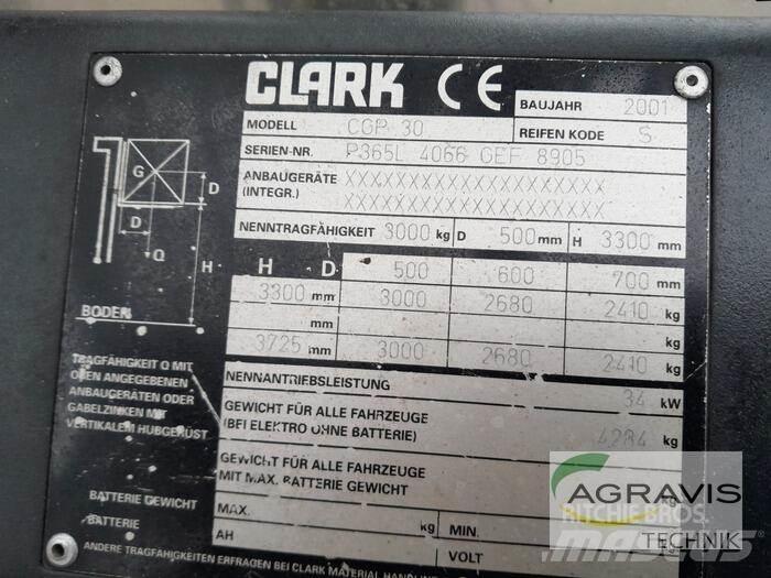 Clark CGP30 Diger
