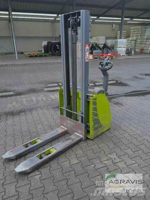 Clark CPS 12 Diger