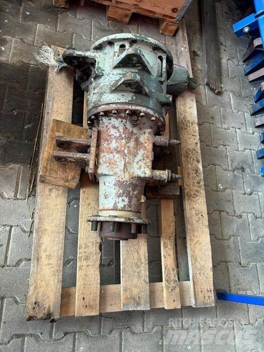 Deutz-Fahr D 8006 Traktörler